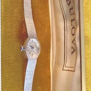 gold filled | Accessories | Bulova Ladys Vintage Watch White  display picture 1